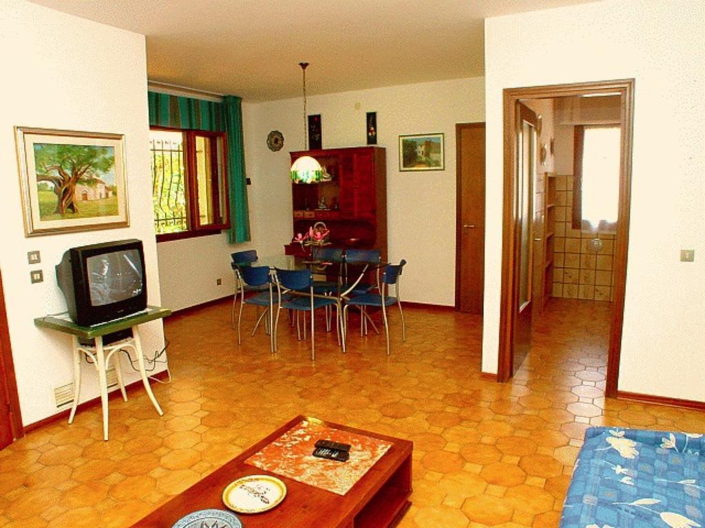 Lignano Riviera With Fireplace & Air Conditioning Lignano Sabbiadoro Eksteriør bilde
