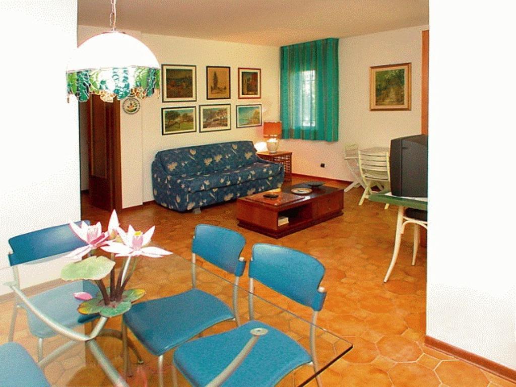 Lignano Riviera With Fireplace & Air Conditioning Lignano Sabbiadoro Eksteriør bilde